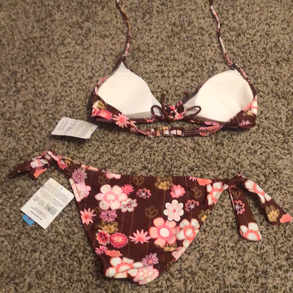 Brown and pink bikini - Picture 3 of 6
